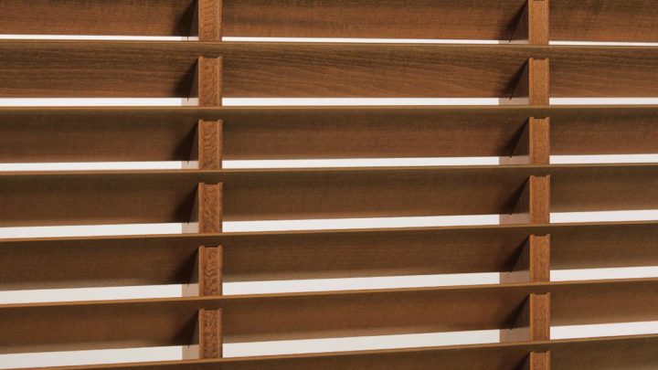 Hunter Douglas Parkland® Wood Blinds for farmhouse design near Fairfield, New Jersey (NJ)