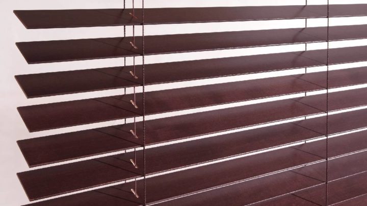 Hunter Douglas Parkland® Wood Blinds near Fairfield, New Jersey (NJ)