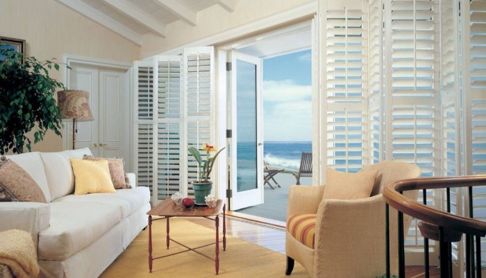 Hunter Douglas Heritance® Hardwood Shutters Near Wayne, New Jersey (NJ)